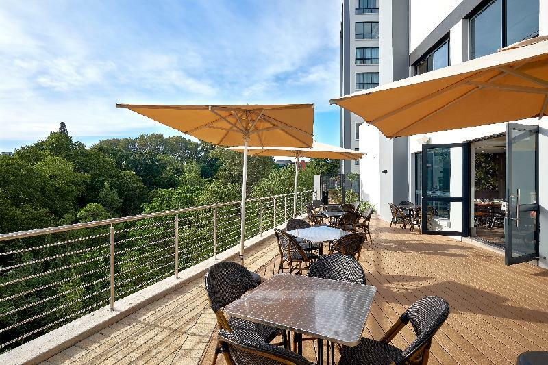 The Regency Apartment Hotel Menlyn Pretoria Exterior photo